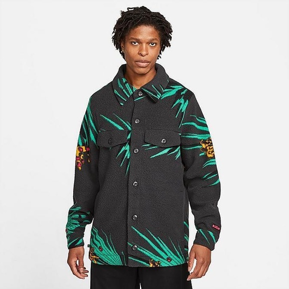 NIKE LEBRON JAMES SHERPA BUTTON DOWN JACKET SIZE M - Picture 1 of 2